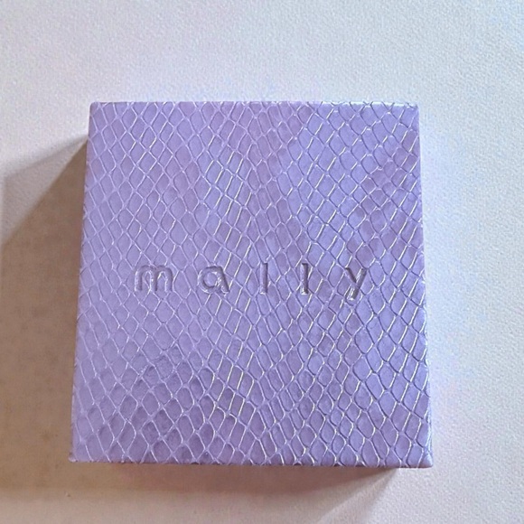 SMALL MAKEUP SET WITH MZ WALLACE POUCH - Picture 3 of 5